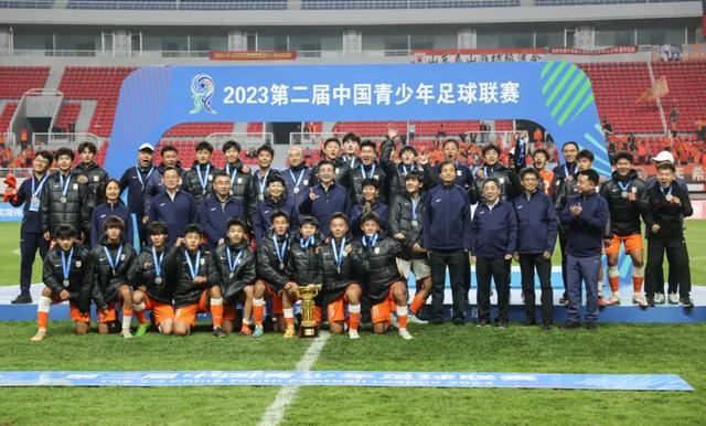 宋凯呼吁退役国脚扎根青训 重塑中国足球人才根